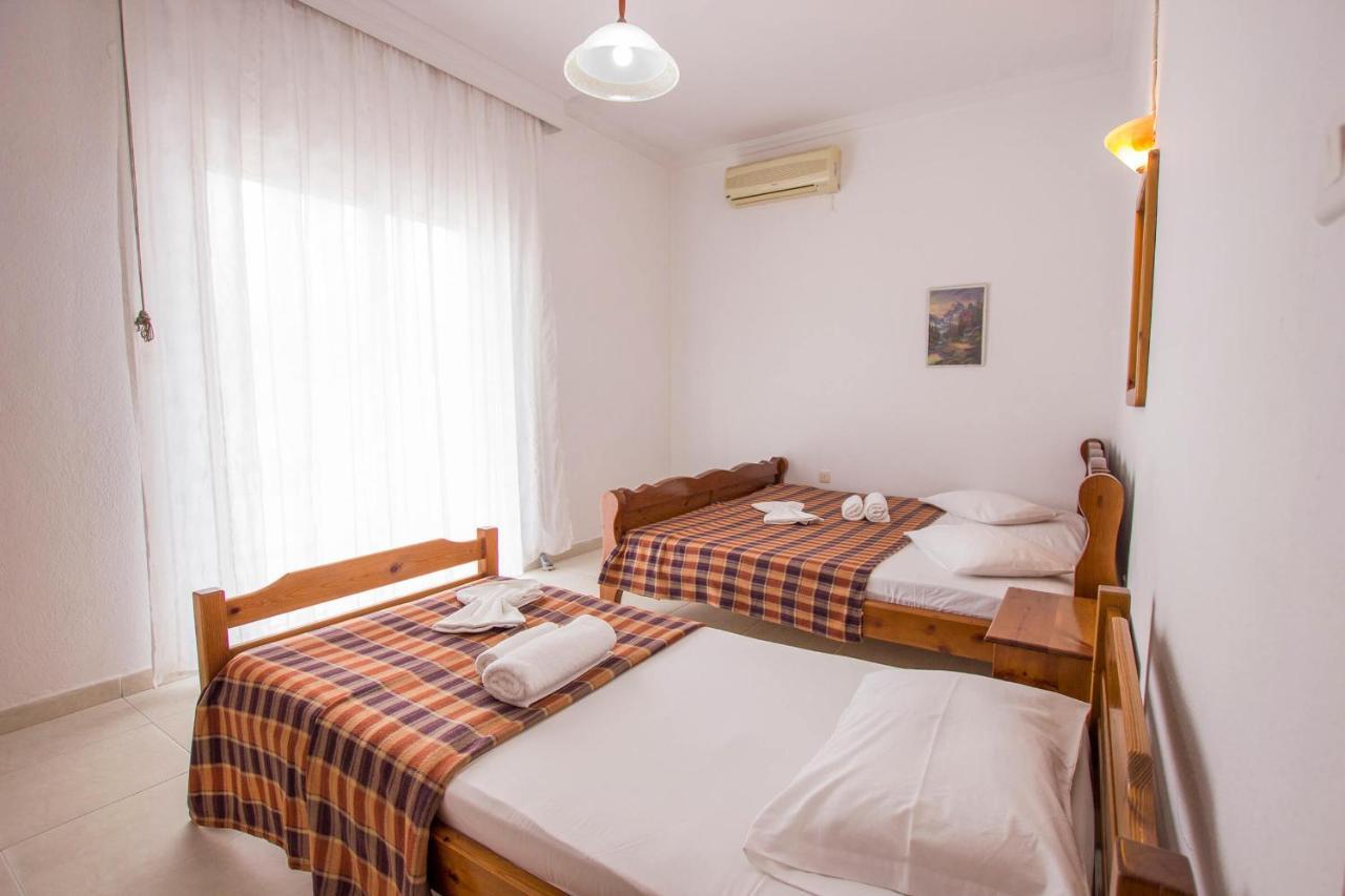 George Laz Rooms Vrasná Extérieur photo