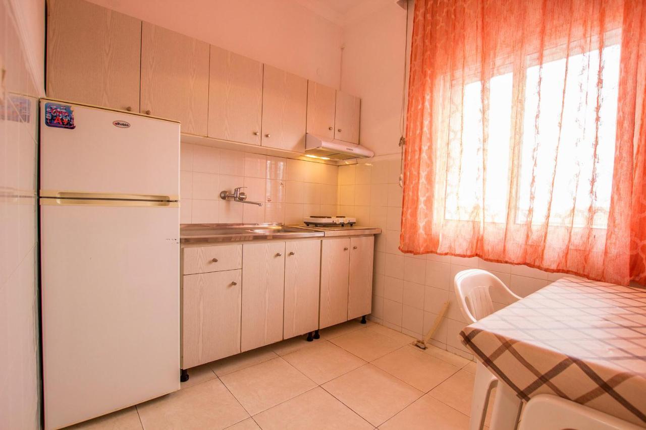 George Laz Rooms Vrasná Extérieur photo