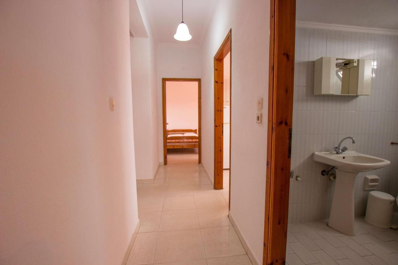 George Laz Rooms Vrasná Extérieur photo