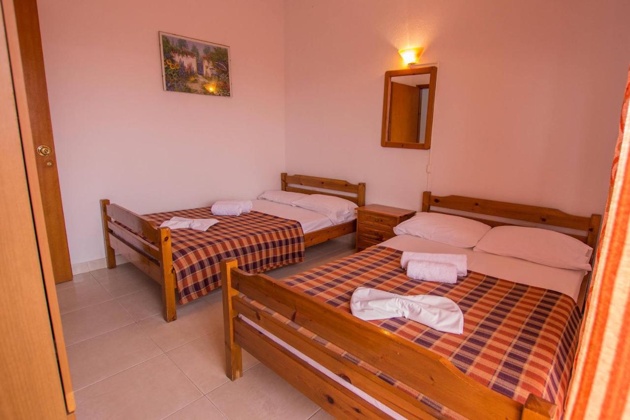 George Laz Rooms Vrasná Extérieur photo