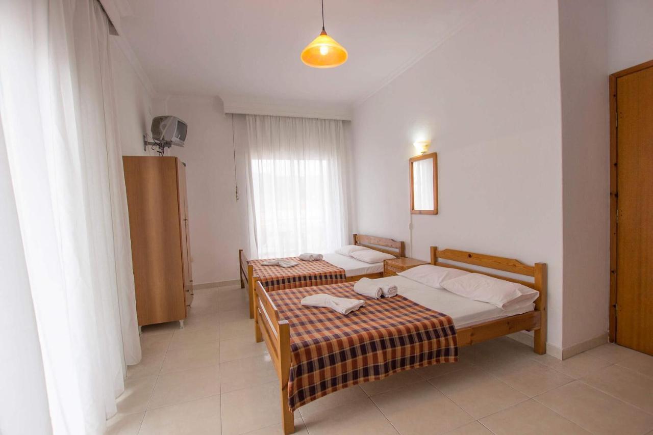 George Laz Rooms Vrasná Extérieur photo